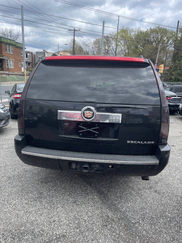 2013 Cadillac Escalade ESV Luxury