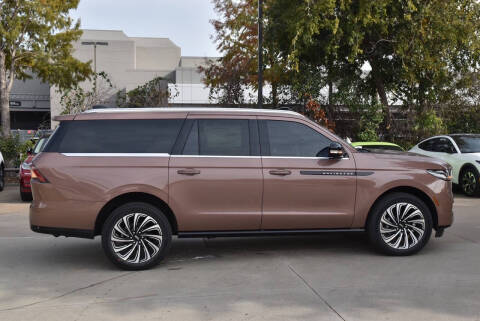 2025 Lincoln Navigator L Black Label