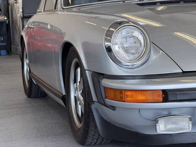 1975 Porsche 911