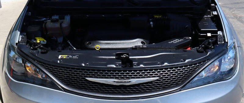 2021 Chrysler Voyager LXi