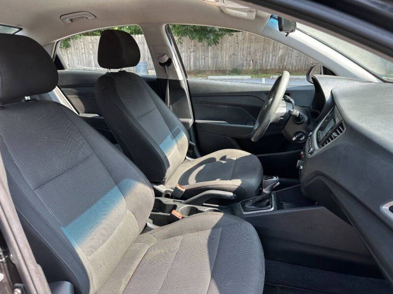 2018 Hyundai Accent SE