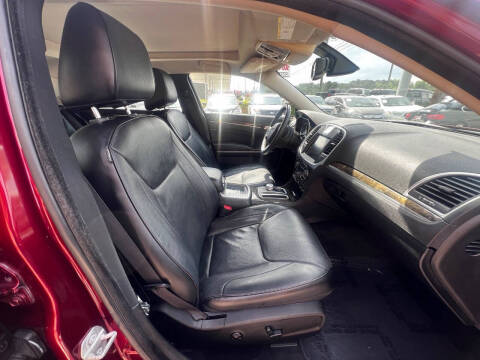 2016 Chrysler 300 C