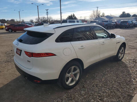2018 Jaguar F-PACE 25t Premium