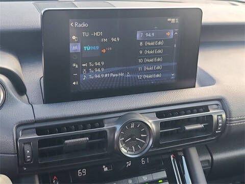 2024 Lexus IS 350 F SPORT Design