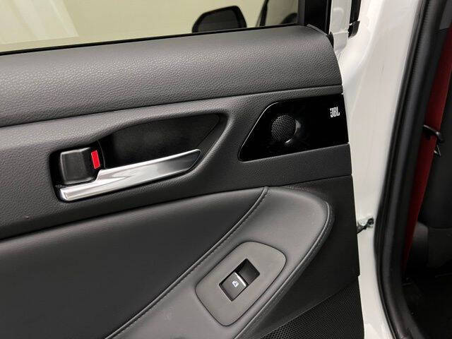 2020 Toyota Avalon TRD