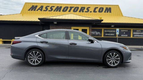 2020 Lexus ES 300h