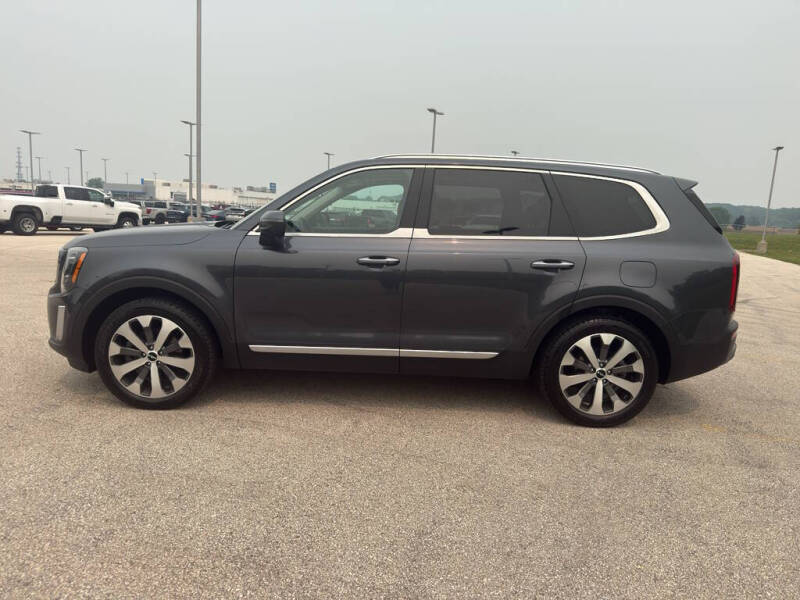 2022 Kia Telluride S