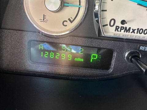 2004 Ford Thunderbird Deluxe