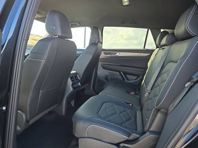 2026 Volkswagen Atlas Cross Sport SE