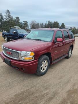 2003 GMC Yukon for sale at D & T AUTO INC in Columbus MN