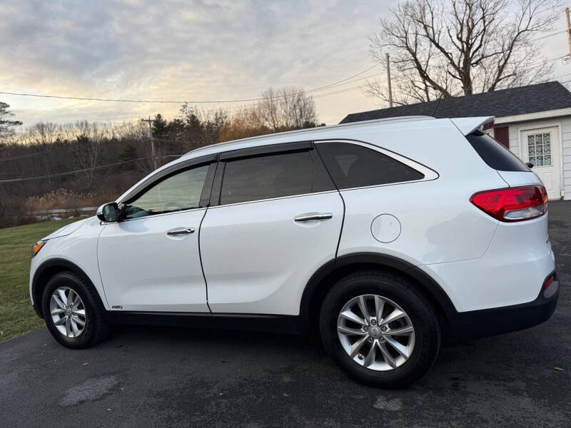 2017 Kia Sorento LX