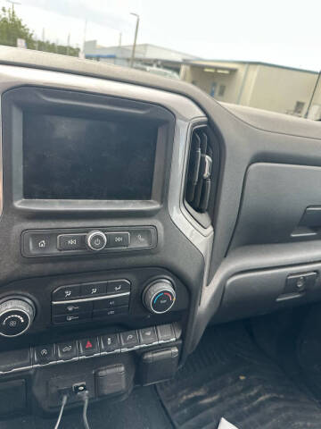 2021 Chevrolet Silverado 1500 Custom