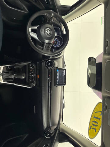 2017 Toyota Yaris iA