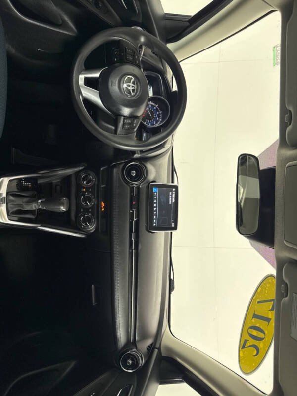 2017 Toyota Yaris iA