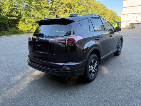 2018 Toyota RAV4 LE