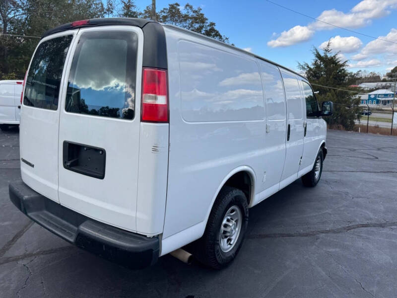 2018 Chevrolet Express 2500
