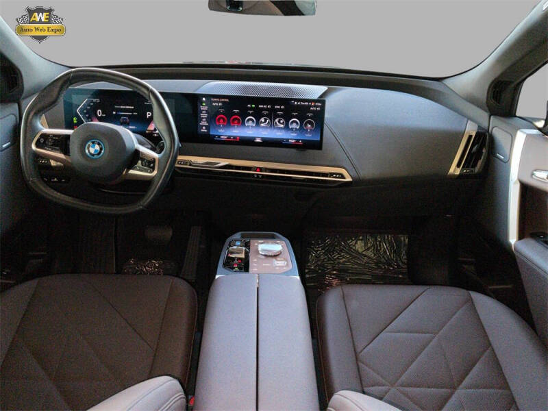 2023 BMW iX xDrive50