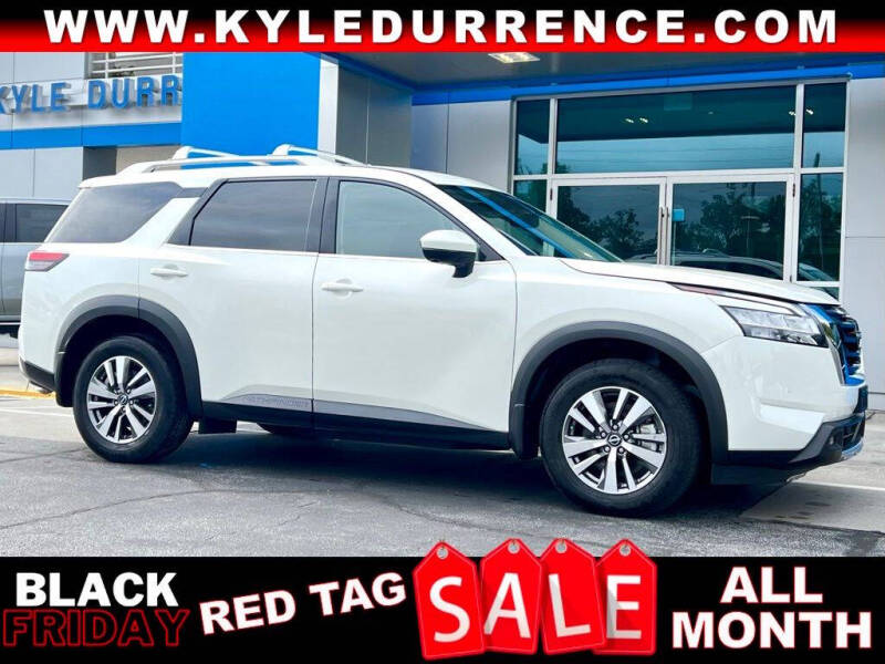 2022 Nissan Pathfinder SL