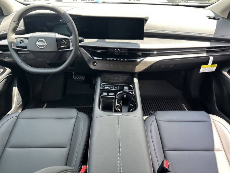 2025 Nissan Murano SV