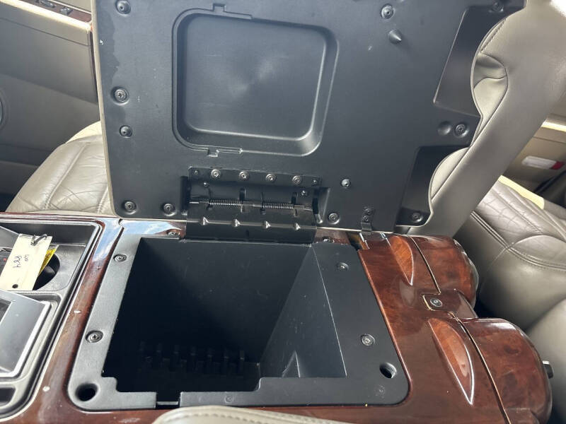 2003 HUMMER H2 Lux Series