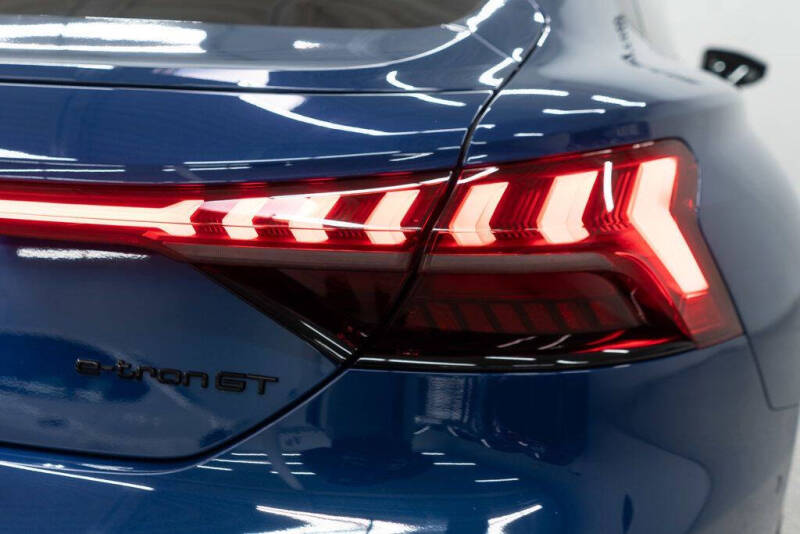 2023 Audi RS e-tron GT quattro