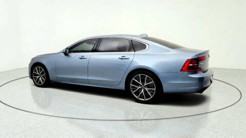 2019 Volvo S90 T5 Momentum