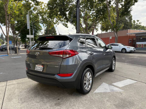 2017 Hyundai Tucson SE