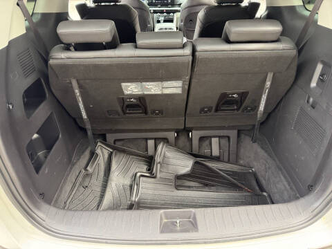 2022 Kia Carnival LX