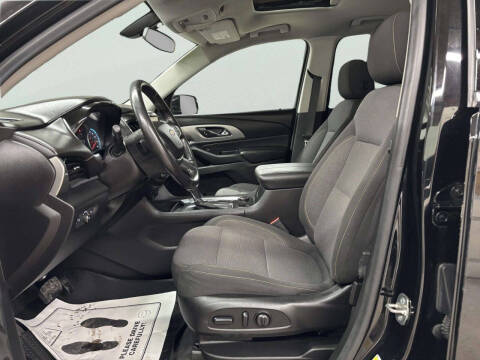 2018 Chevrolet Traverse LT Cloth
