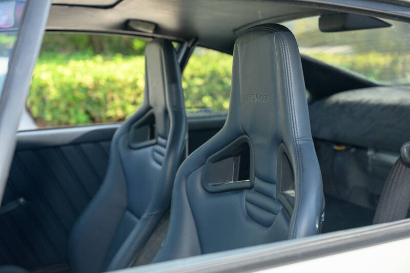 1989 Porsche 911 Carrera 4