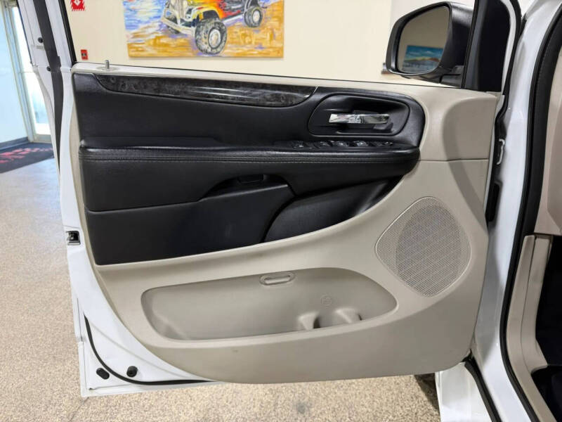 2015 Dodge Grand Caravan SE