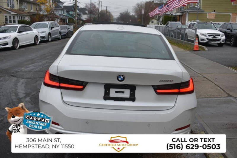 2024 BMW 3 Series 330i