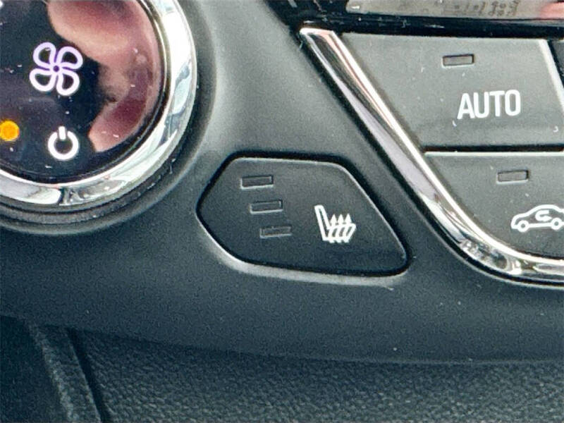 2019 Chevrolet Cruze Premier