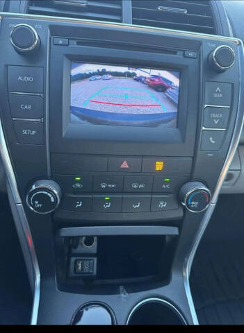 2016 Toyota Camry LE