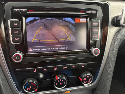 2014 Volkswagen Passat 1.8T SE PZEV