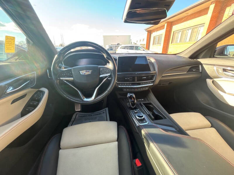 2023 Cadillac CT5 Sport