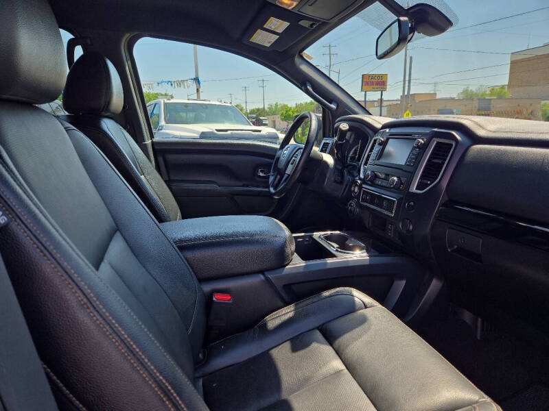 2018 Nissan Titan SL