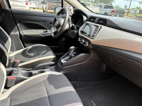 2021 Nissan Versa SV