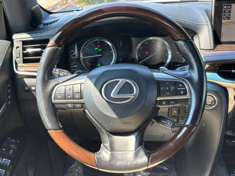 2019 Lexus LX 570
