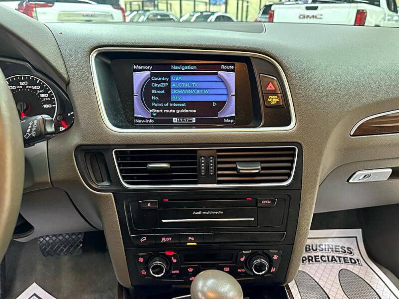 2012 Audi Q5 3.2 quattro Premium Plus