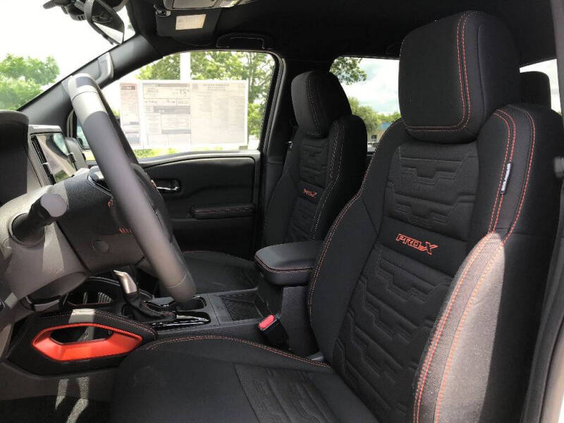 2025 Nissan Frontier PRO-X