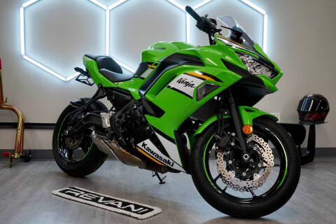 2025 Kawasaki Ninja 650 ABS KRT Edition