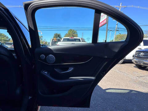 2016 Mercedes-Benz C-Class