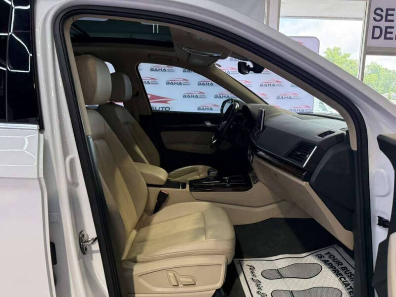 2020 Audi Q5 quattro Premium Plus 45 TFSI
