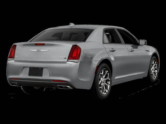 2018 Chrysler 300 S