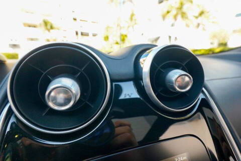 2023 McLaren GT