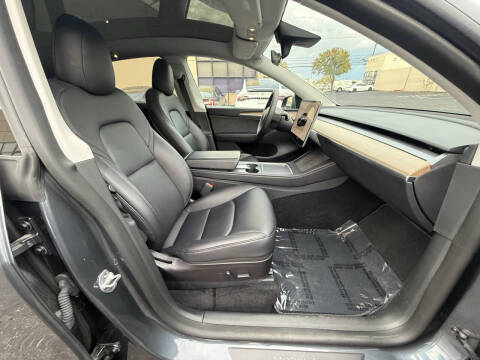 2022 Tesla Model Y Long Range