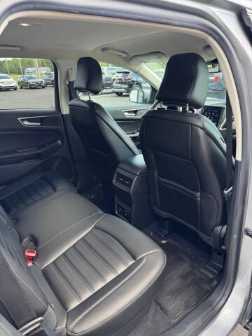 2021 Ford Edge SEL