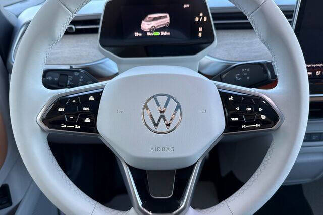 2025 Volkswagen ID. Buzz Pro S Plus