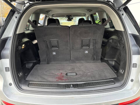 2021 Jeep Grand Cherokee L Laredo